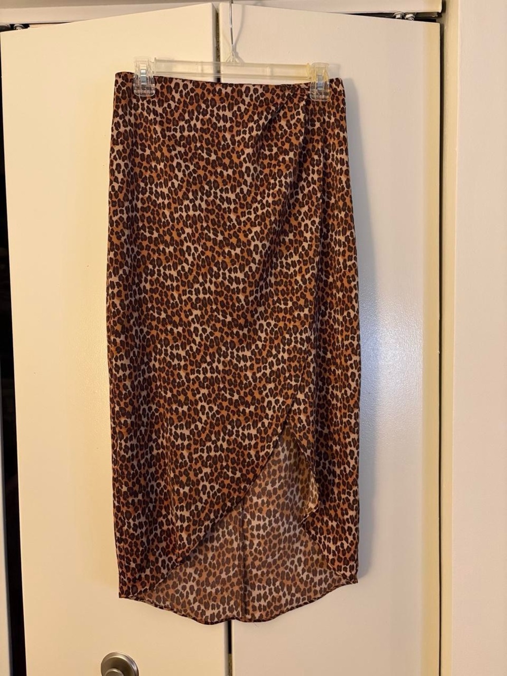 Urban Outfitters Kelly Leopard Animal Print Tulip Wrap Midi Skirt